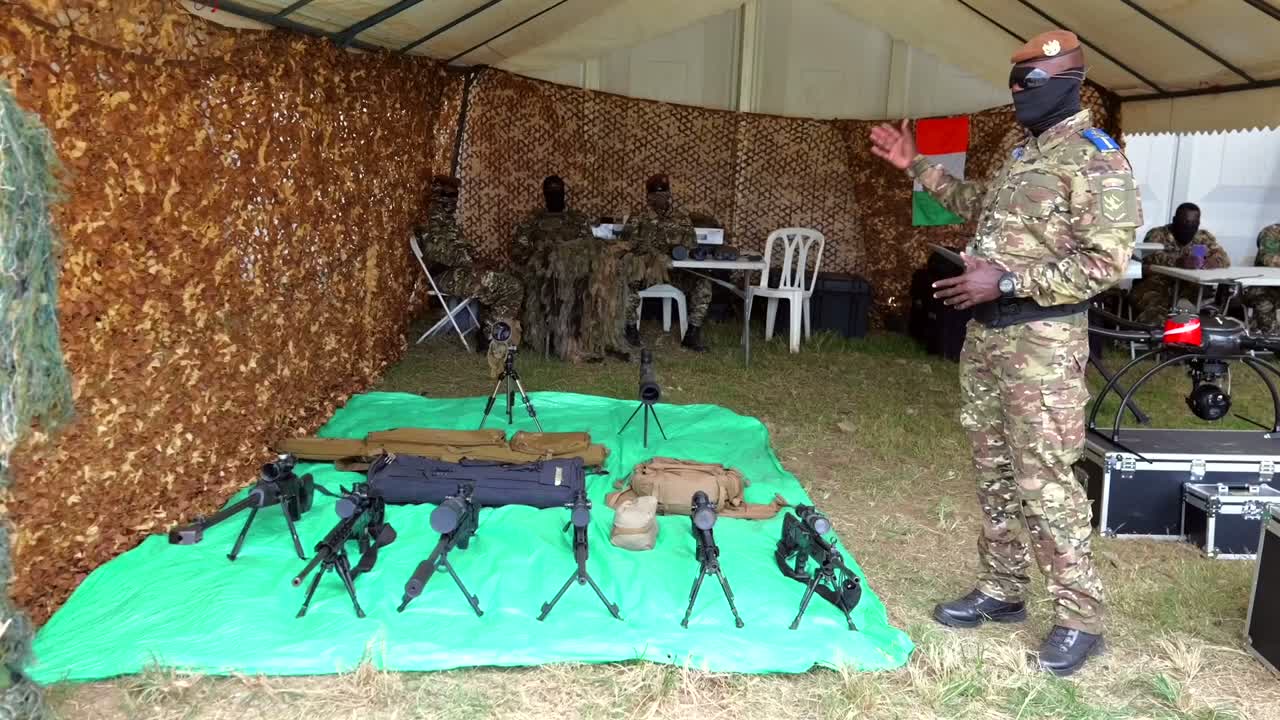 Optique et camouflage : découvrir les équipements des forces spéciales